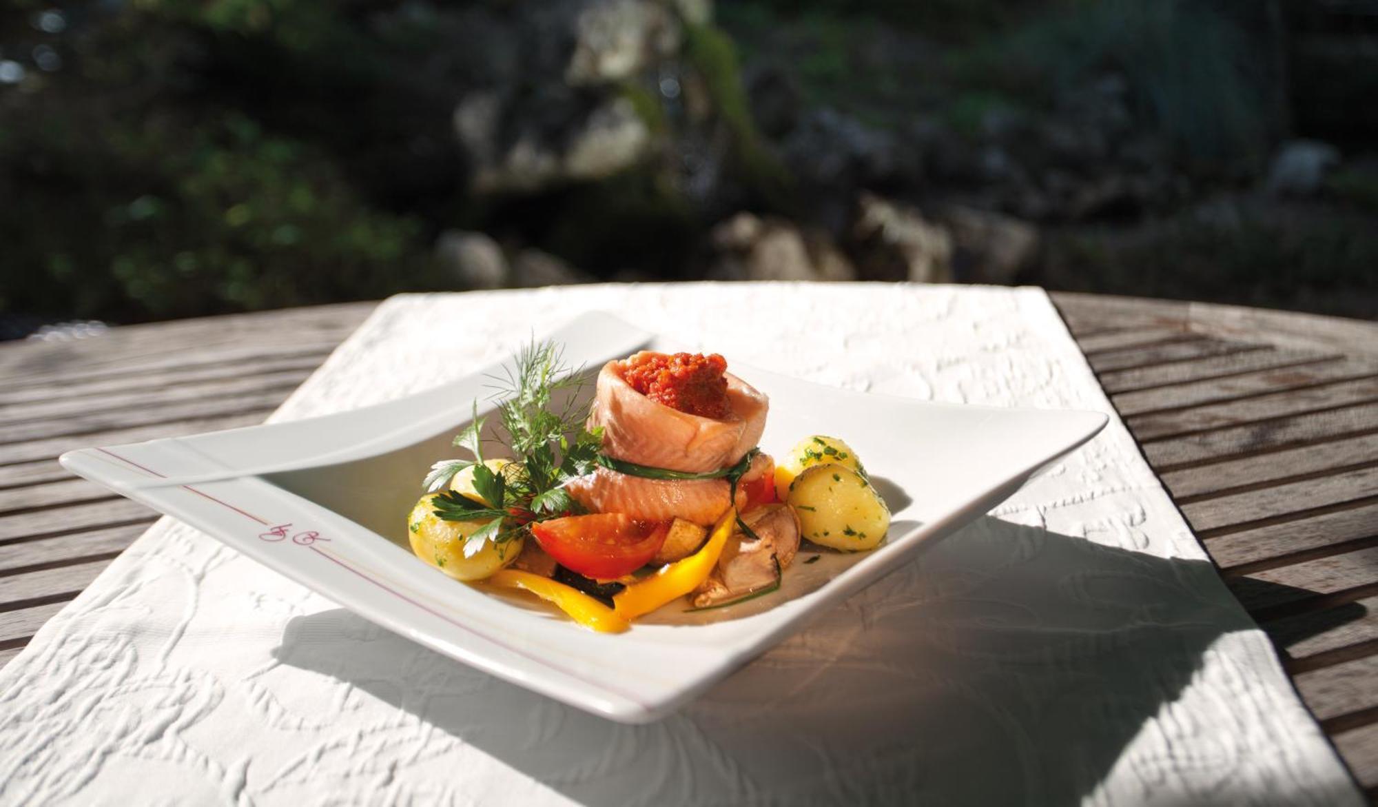 Forellenhof Roessle Hotel & Restaurant Lichtenstein  外观 照片