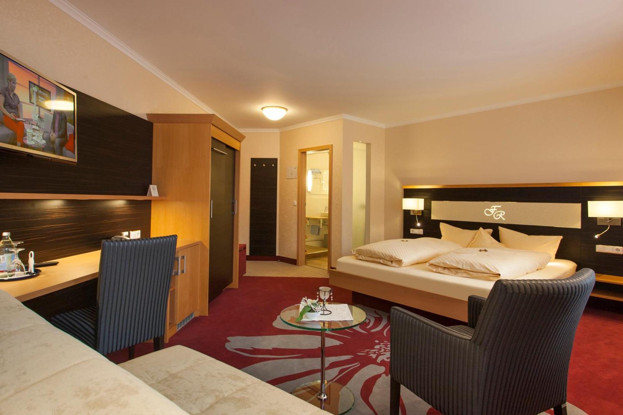 Forellenhof Roessle Hotel & Restaurant Lichtenstein  外观 照片